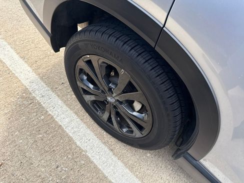 Used 2019 Subaru Forester Sport w/ Popular Package #2 AWD/4WD image 5