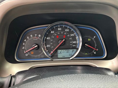 Used 2015 Toyota RAV4 Limited w/ Technology Package image 26