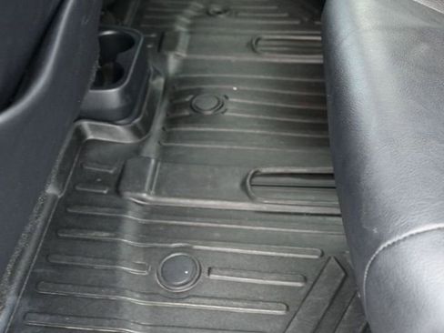 Used 2023 Toyota Sienna XSE image 27