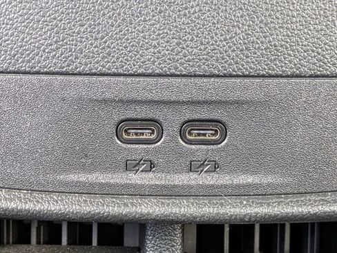 Used 2026 Chevrolet Equinox LT FWD image 20