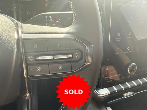 Used 2025 GMC Yukon XL Denali Ultimate AWD/4WD image 31
