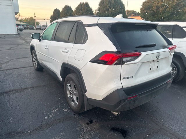 Used 2024 Toyota RAV4 XLE w/ Convenience Package AWD/4WD image 5