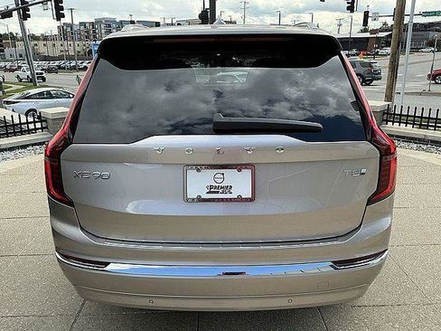 New 2026 Volvo XC90 T8 Ultra w/ Lounge Package AWD/4WD image 9