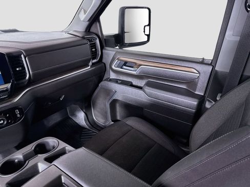 Used 2025 Chevrolet Silverado 2500 LT AWD/4WD image 21