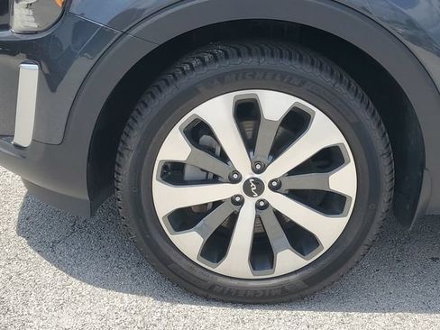 Used 2022 Kia Telluride S AWD/4WD image 7