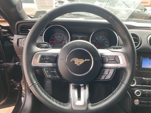Used 2019 Ford Mustang Coupe image 20