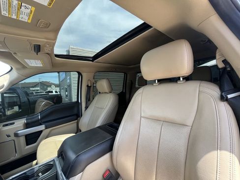 Used 2020 Ford F250 Lariat w/ Lariat Ultimate Package AWD/4WD image 27