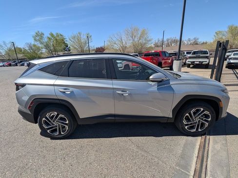 New 2025 Hyundai Tucson Limited image 3