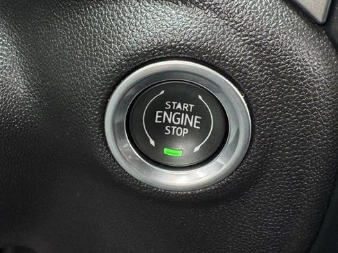 Certified 2022 Chevrolet Silverado 1500 LT image 20