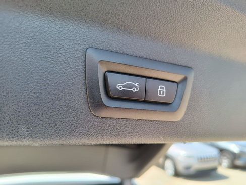 Used 2024 BMW X3 sDrive30i w/ Convenience Package RWD image 8