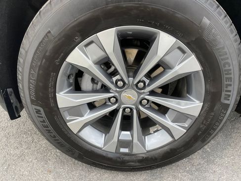 Used 2025 Chevrolet Equinox LT image 30