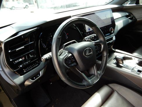 Used 2023 Lexus RX 350 FWD w/ Accessory Package (Z1) image 15