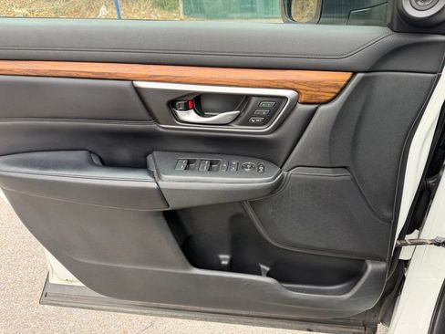 Used 2018 Honda CR-V Touring image 44