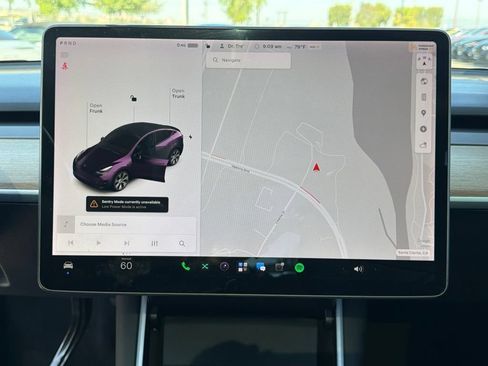 Used 2020 Tesla Model Y Long Range AWD/4WD image 26