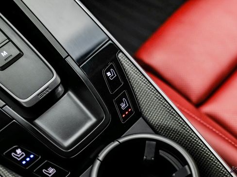 Used 2021 Porsche 911 Turbo image 67