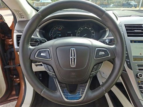 Used 2018 Lincoln MKZ Black Label w/ Climate Package image 21