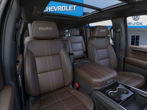 New 2026 Chevrolet Suburban High Country image 54