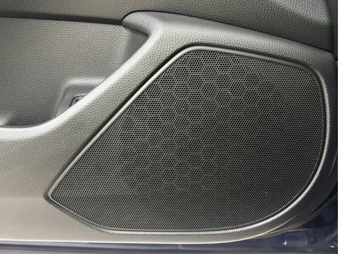 Used 2019 Honda Accord LX image 39