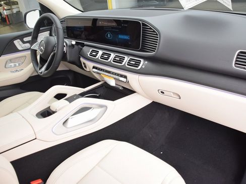 New 2026 Mercedes-Benz GLE 450 4MATIC image 14