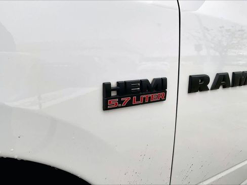 Used 2018 RAM 1500 Sport image 8