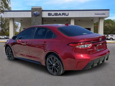 Used 2023 Toyota Corolla SE image 4