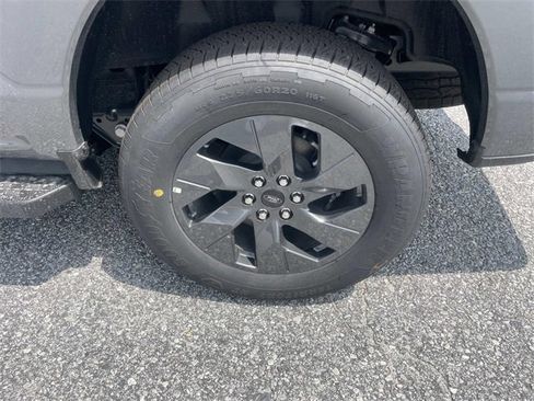 New 2025 Ford F150 Lightning Flash image 21