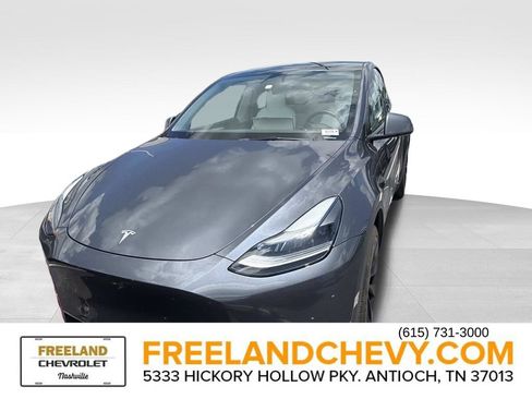 Used 2023 Tesla Model Y Long Range AWD/4WD image 6