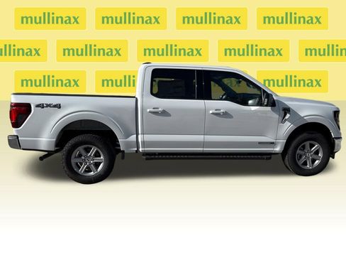 New 2026 Ford F150 XLT w/ Equipment Group 302A MID AWD/4WD image 16