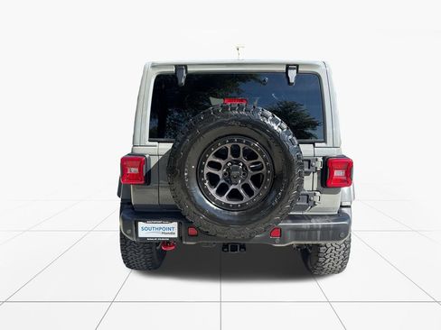 Used 2022 Jeep Wrangler Unlimited Rubicon w/ Xtreme Recon 35" Tire Package AWD/4WD image 7