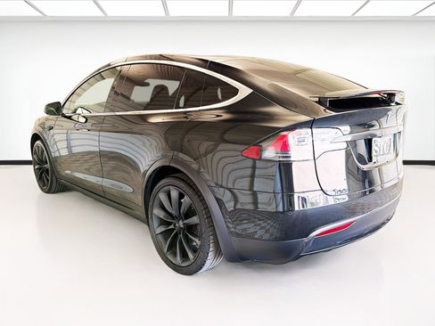 Used 2018 Tesla Model X AWD/4WD image 12