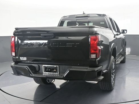 Used 2023 Chevrolet Colorado LT w/ LT Convenience Package image 5