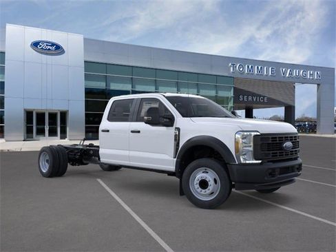 New 2025 Ford F450 XL image 7