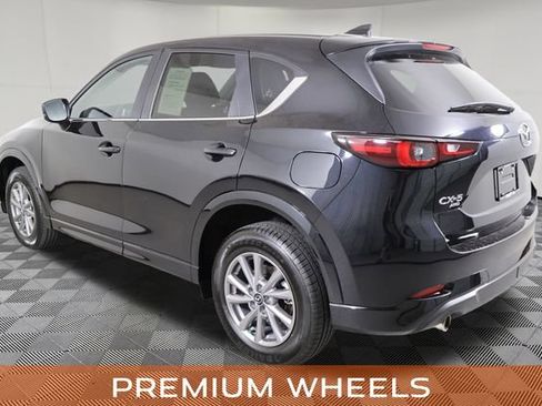 Used 2025 MAZDA CX-5 AWD 2.5 S w/ Select Package image 11