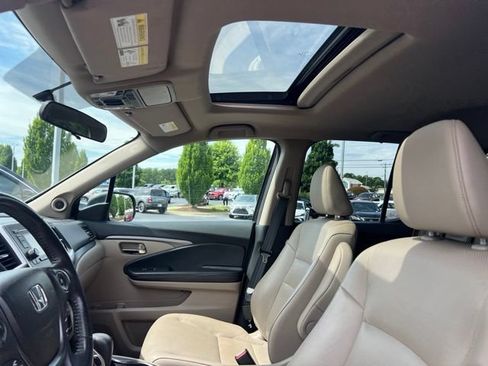 Used 2019 Honda Ridgeline RTL image 18