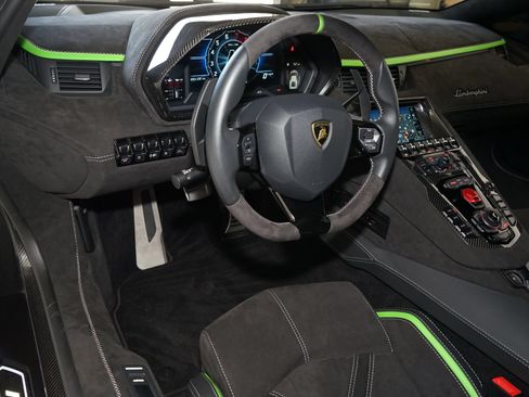 Used 2022 Lamborghini Aventador LP 780-4 Ultimae AWD/4WD image 15