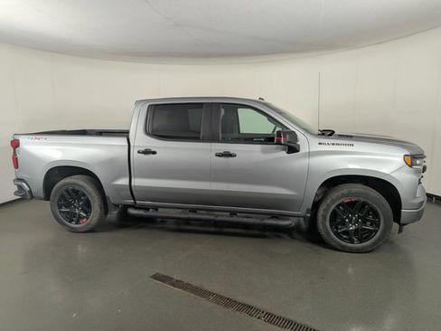 Used 2024 Chevrolet Silverado 1500 RST w/ Redline Edition AWD/4WD image 6