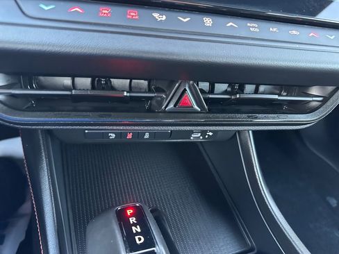 Used 2025 Dodge Charger R/T w/ Quick Order Package 25M R/T image 19