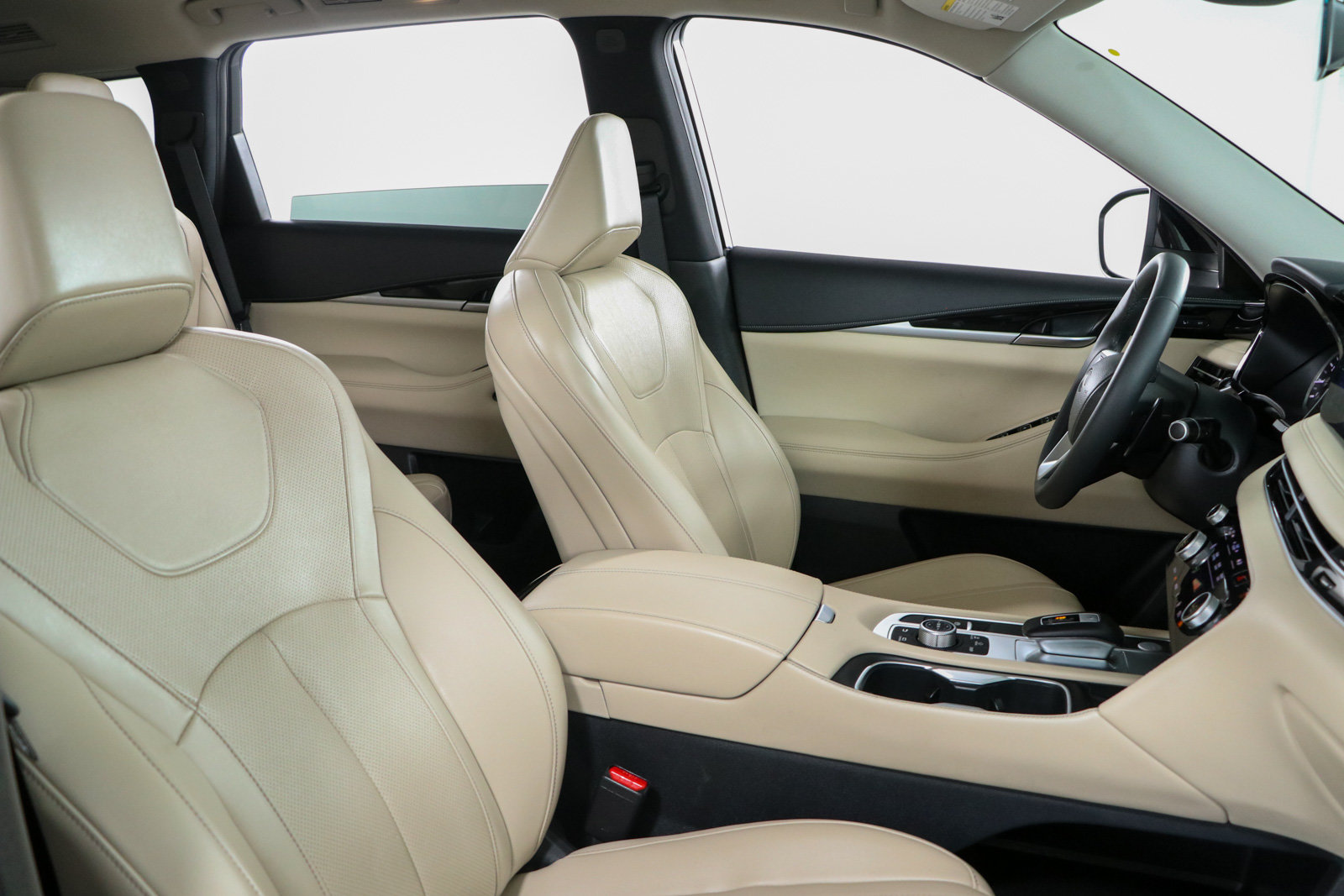 Used 2025 INFINITI QX60 Pure FWD image 28