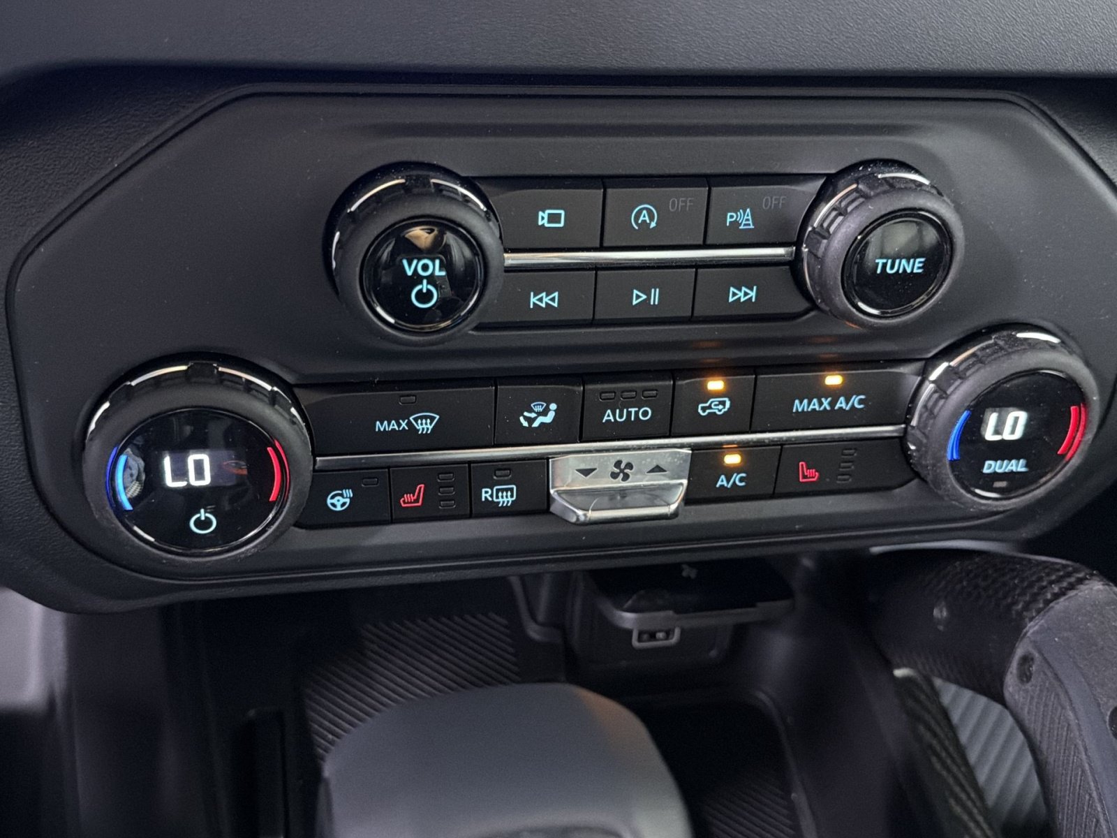 New 2026 Ford Bronco Raptor AWD/4WD image 21