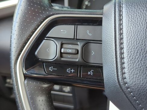 Used 2024 Toyota Tundra SR5 w/ SR5 Convenience Package image 12