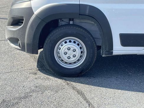 New 2025 RAM ProMaster 2500 w/ Convenience Group image 10