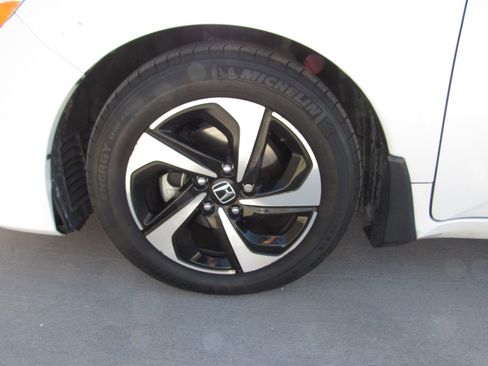 Used 2021 Honda Insight EX image 5