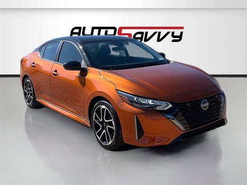 Used 2024 Nissan Sentra SR image 1