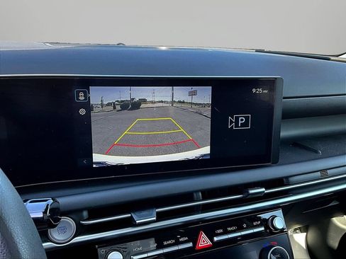 Certified 2025 Hyundai Tucson SEL AWD/4WD image 16