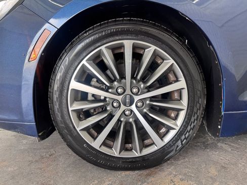 Used 2017 Lincoln MKZ Premiere FWD image 14