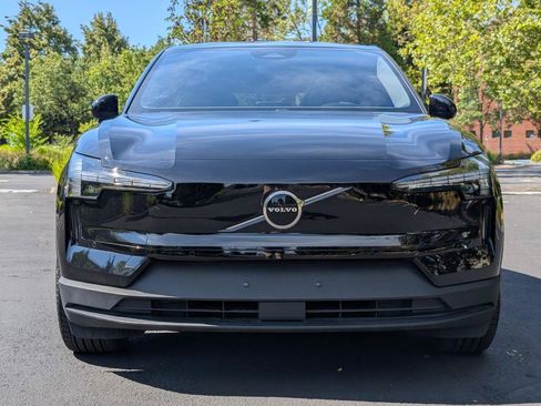 Used 2025 Volvo EX30 Plus w/ Protection Package Premier AWD/4WD image 2