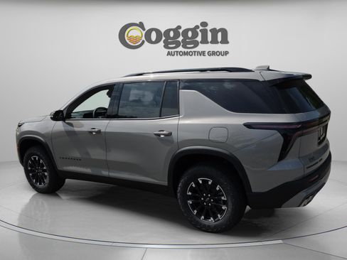 New 2026 Chevrolet Traverse Z71 w/ LPO, Floor Liner Package AWD/4WD image 3