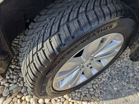 Used 2011 Subaru Forester 2.5X Premium image 7