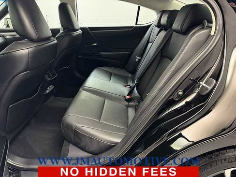 Used 2024 Lexus ES 350 w/ Premium Package image 15