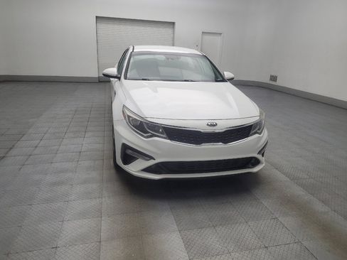 Used 2020 Kia Optima S FWD image 14